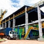 A usina goiana CRV Industrial comemora a renovação da norma FSSC 22000, que engloba a ISO 22000:2018 e ISO/TS 22002-1, que são importantes e reconhecidas normas internacionais que garantem da qualidade na produção de açúcar, otimizando os processos e desenvolvendo os colaboradores.