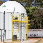 Unidade vai combinar biogás produzido a partir de biodigestão e hidrogênio verde para produção de matéria-prima para combustível sustentável para aviação.| Foto: Divulgação / Itaipu