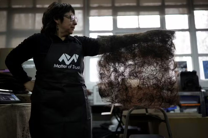 Cabelo humano está sendo usado para enfrentar a seca no Chile — Foto: Reuters
