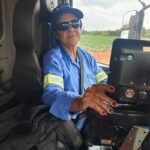 Aos 66 anos, Maria Soares opera equipamentos de alta complexidade (Foto: Divulgação)